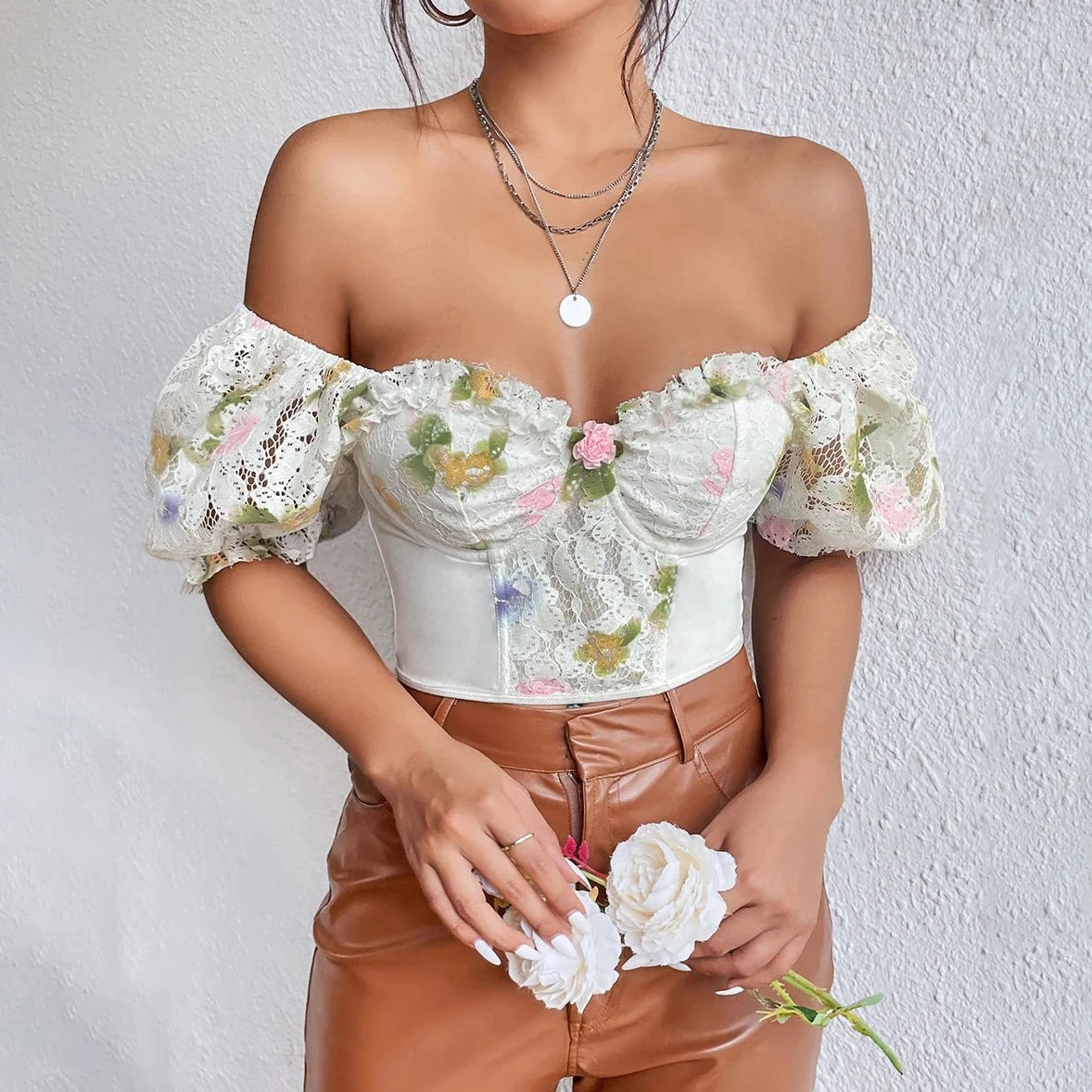 Lace Floral Embroidery Crop Top - Verostyle