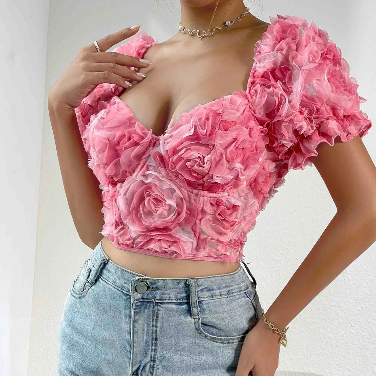 Lace Rose Embroidery Crop Top - Verostyle